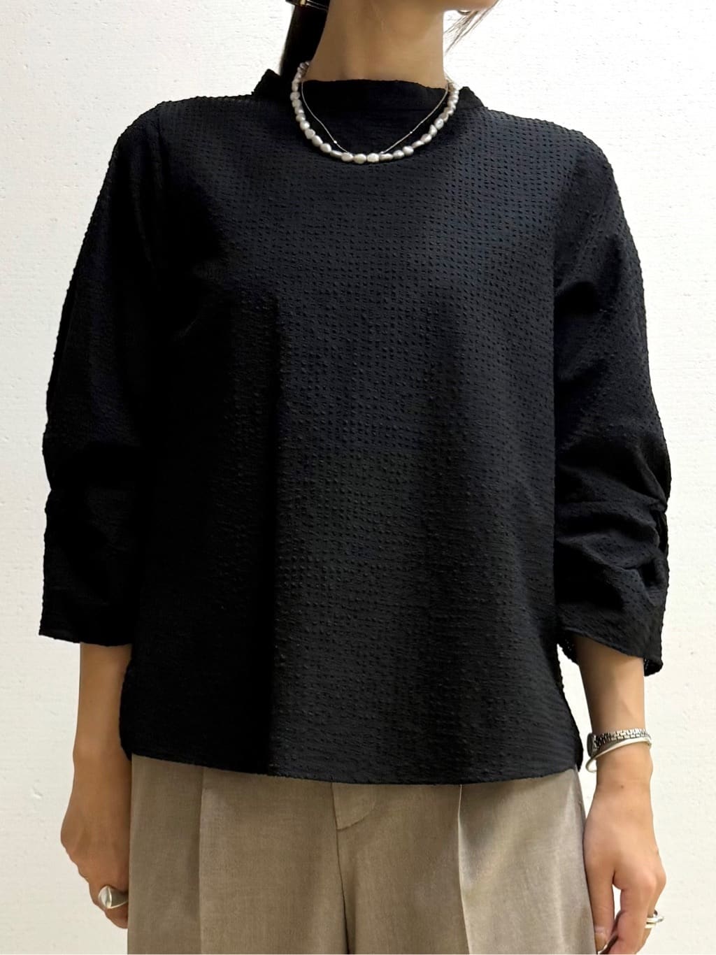 mamiさんの「INDIVI｜【UVケア／吸汗速乾】スリーブデザインブラウス」を使ったコーディネート