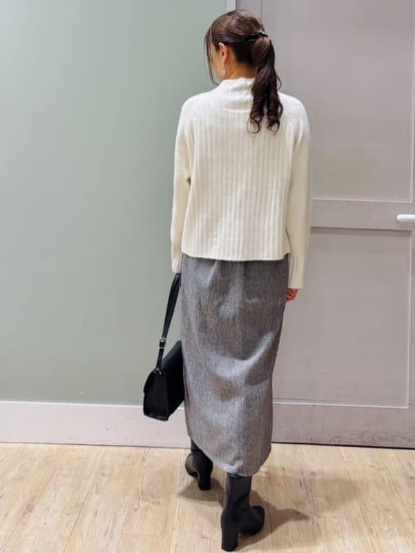 Komi☆さんの「grove｜【洗える】バックリブ切替ニット」を使ったコーディネート