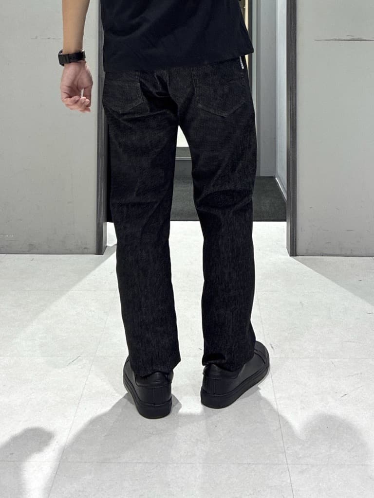 わいずみさんの「TAKEO KIKUCHI｜【COOL CITY WEAR】インドライ天竺モックネック プルオーバー /吸汗速乾」を使ったコーディネート