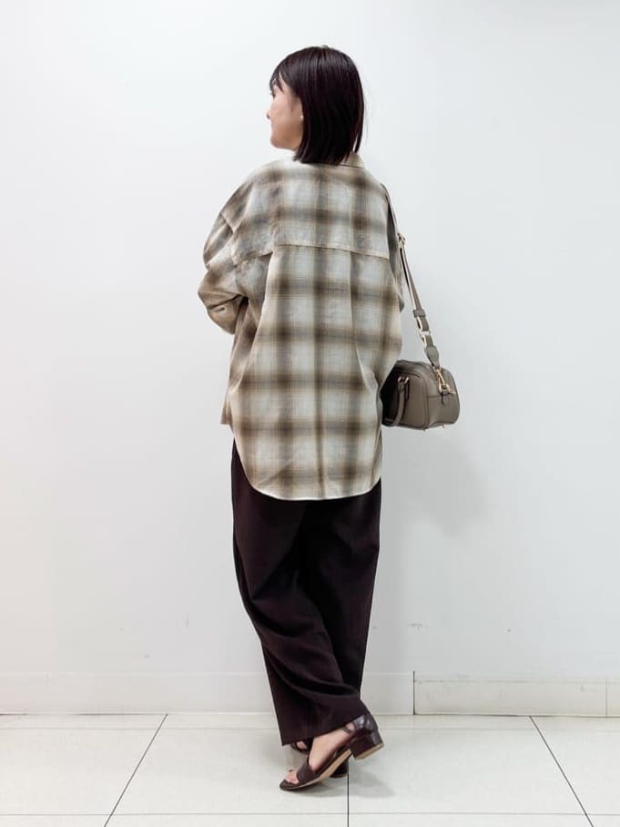nakajoさんの「Dessin｜【360度可愛い/前後2WAY/洗える】ライトコットンヘンリーカットソー」を使ったコーディネート