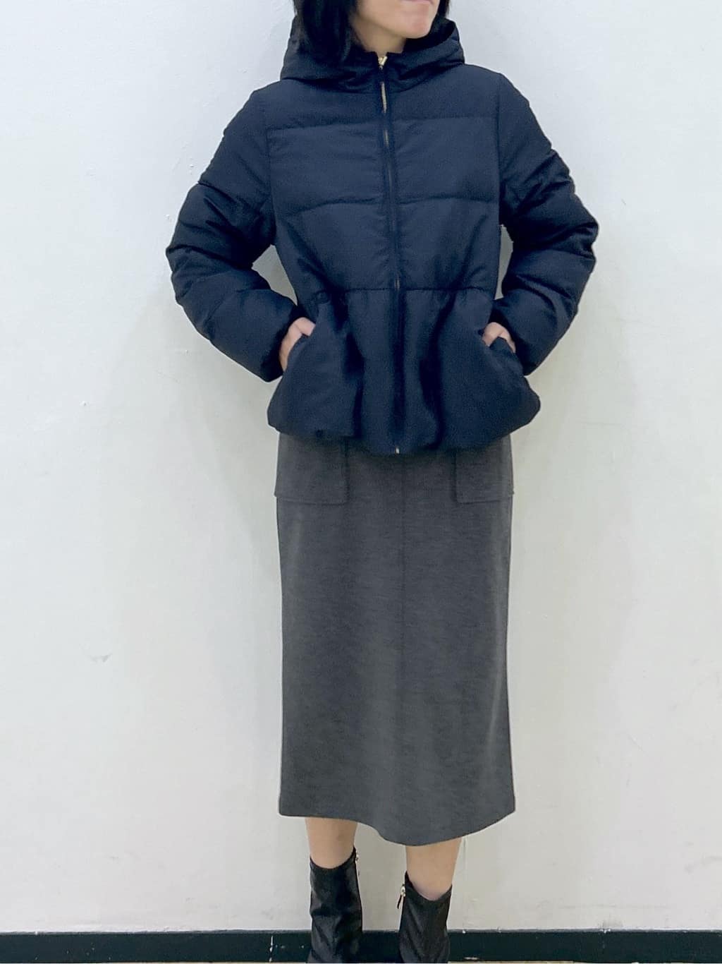 su.さんの「index｜KAWADAダウンペプラムショートコート【撥水／洗濯機OK／静電気防止裏地】」を使ったコーディネート