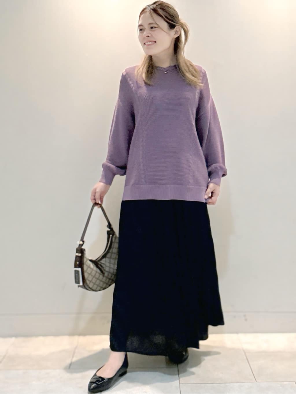 S&auml;K&iuml;さんの「Reflect｜【パンツ合わせにぴったり◎】ゆったりオフボディニット」を使ったコーディネート