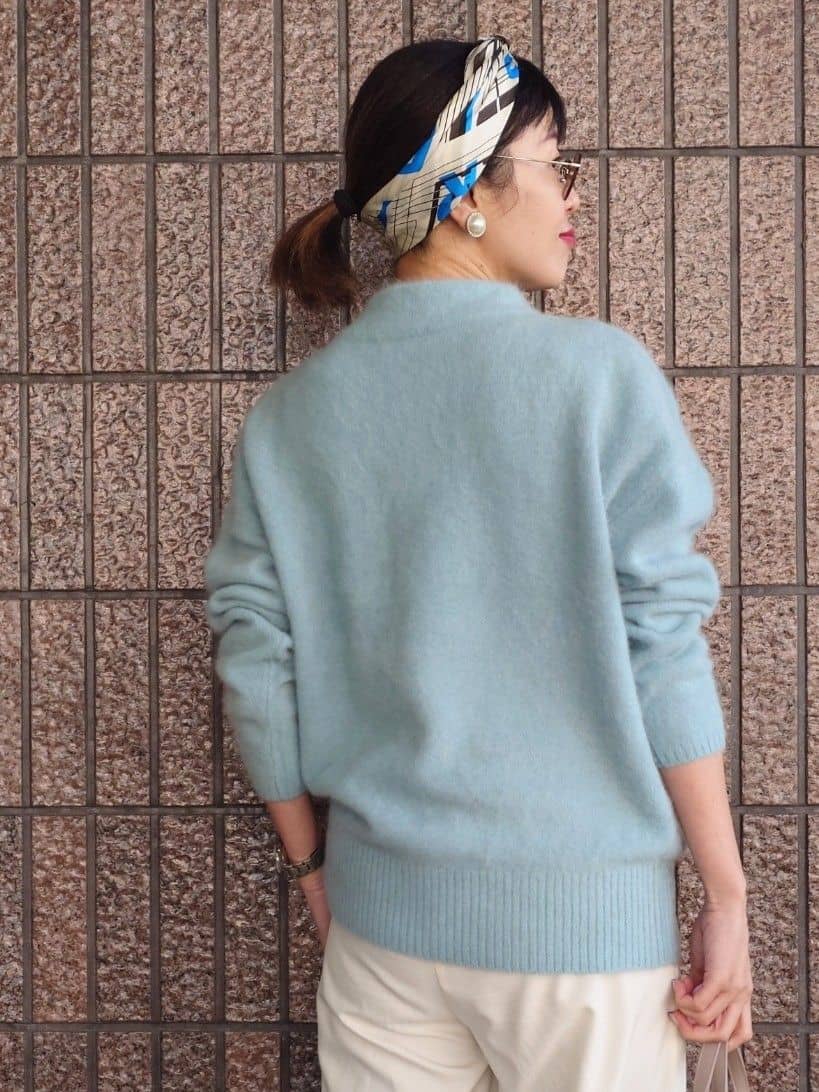 MUTSUKOさんの「UNTITLED｜【大人な品格/ふわふわニット】フォックスカシミヤ コクーンニット」を使ったコーディネート