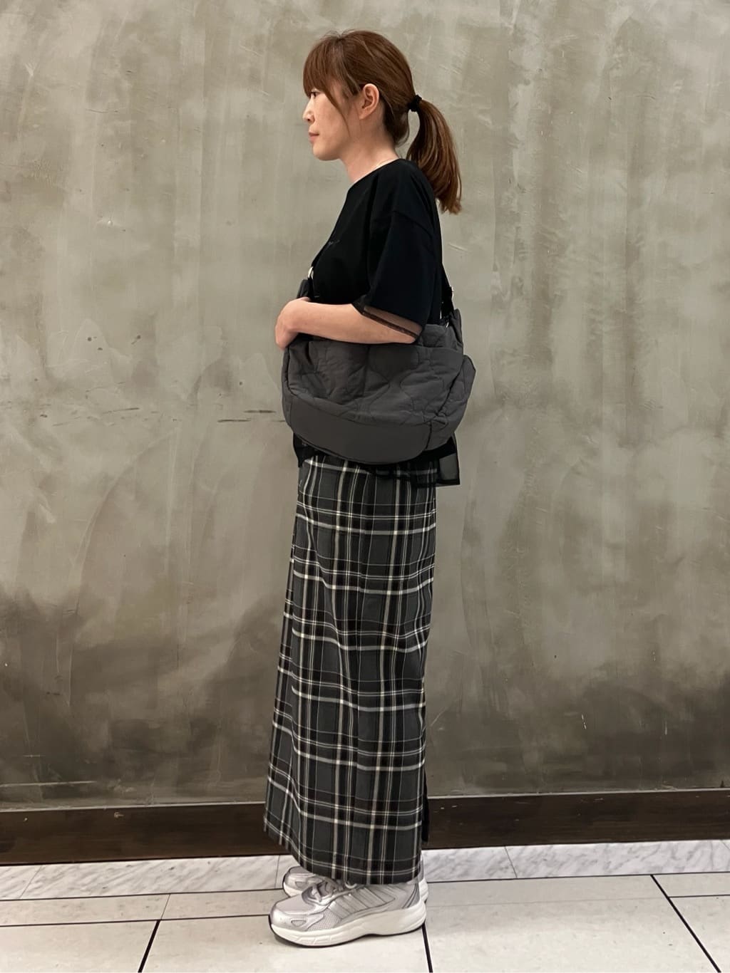 kozuさんの「grove｜ラフだけどおしゃれ　チュールレイヤードTシャツ」を使ったコーディネート