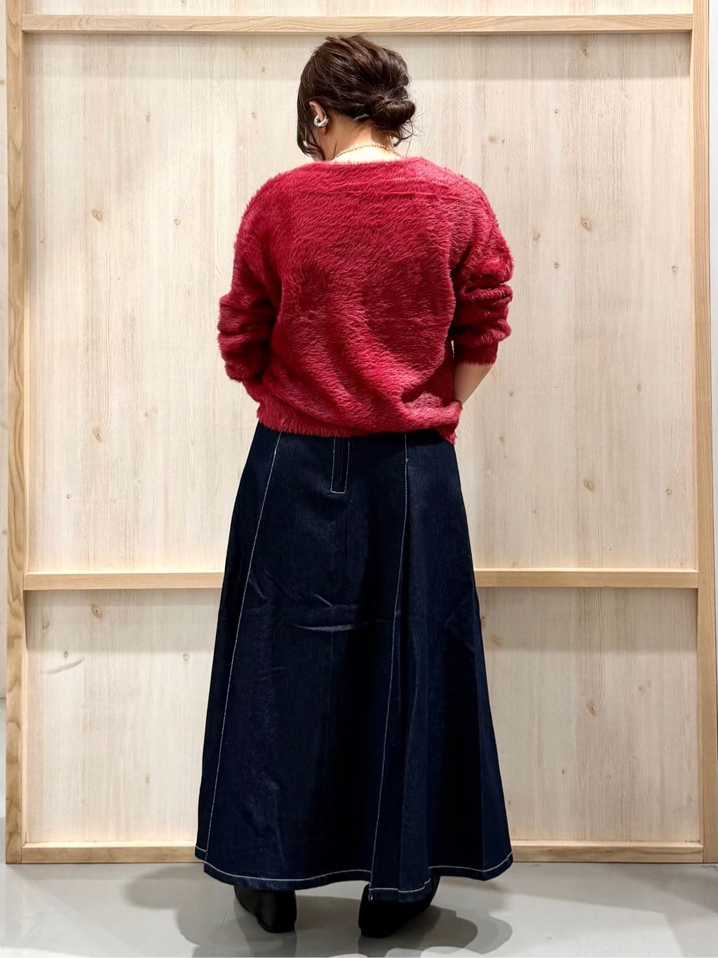 nanaさんの「THE SHOP TK｜きれいめにもカジュアルにも ノーカラーキルトジャケット」を使ったコーディネート
