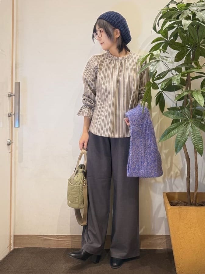 misakiさんの「SHOO･LA･RUE｜【S-LL】キャンディースリーブが女性らしい マルチストライプブラウス」を使ったコーディネート