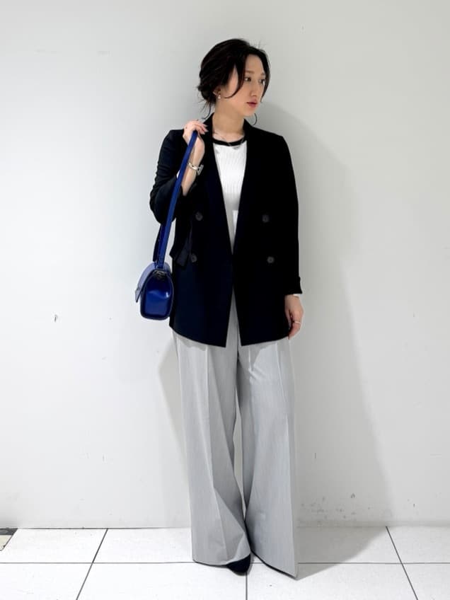 そんさんの「INDIVI｜【軽く羽織れる！】ダブルジャケット」を使ったコーディネート