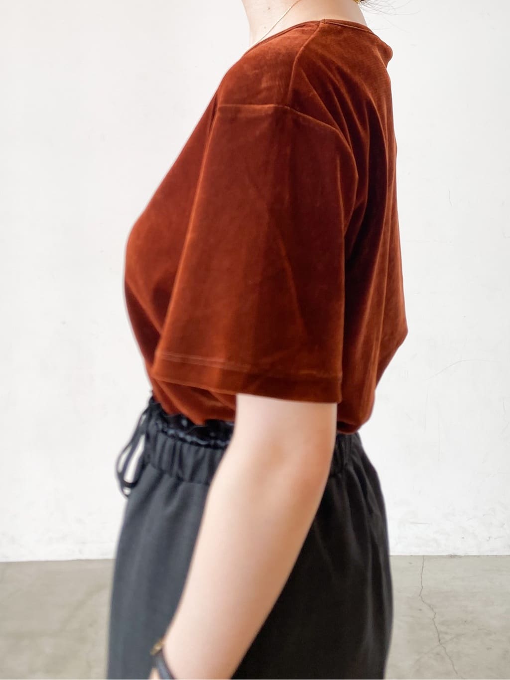 haruさんの「OPAQUE.CLIP｜フロッキーチュールTシャツ【洗濯機洗い可】」を使ったコーディネート