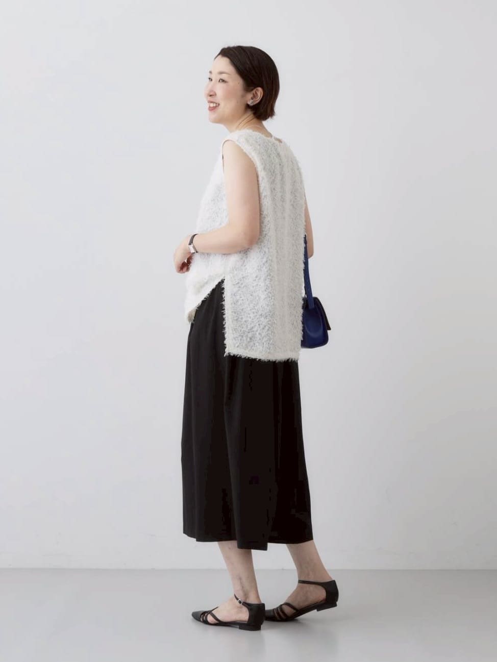 yuriさんの「INDIVI｜【インナーとしても活躍！】フリンジジャカードチュニック」を使ったコーディネート