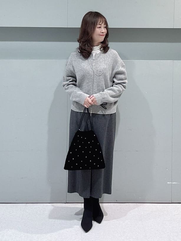 makiさんの「UNTITLED｜【トレンド/撥水機能/防寒】ショートダウンコート」を使ったコーディネート