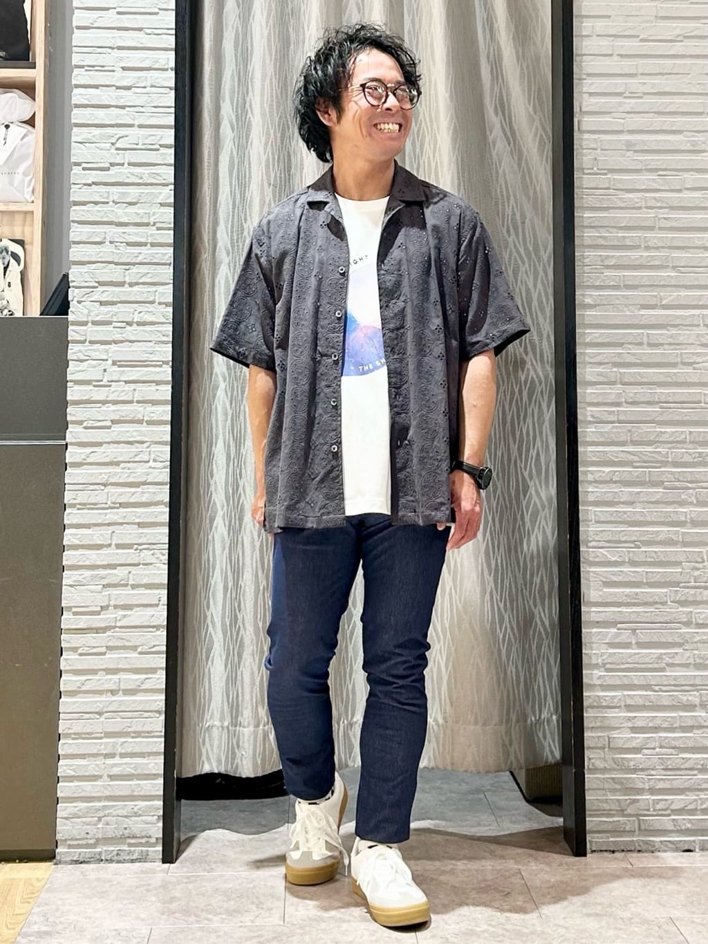 KENJI Iさんの「THE SHOP TK｜アートグラフィック 半袖Tシャツ 洗濯機OK」を使ったコーディネート