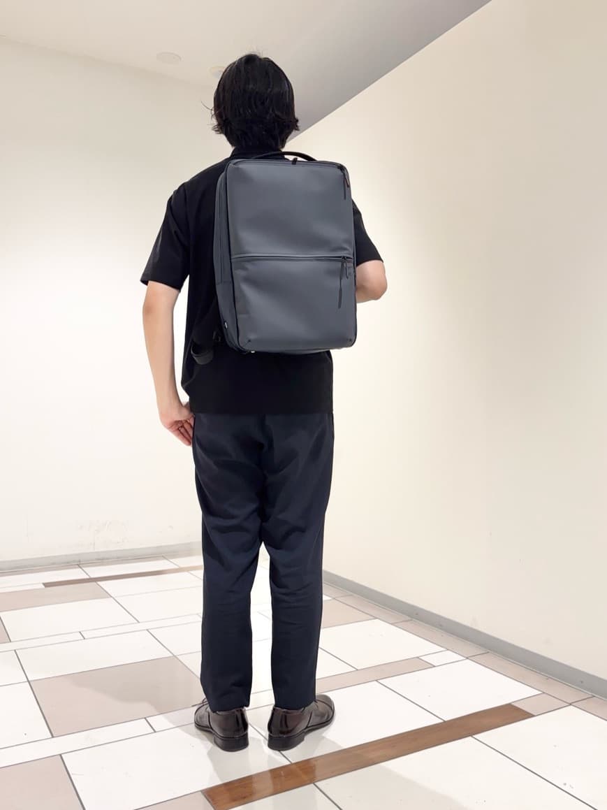 及川さんの「TAKEO KIKUCHI｜【COOL CITY WEAR】エアートール ポロシャツ /接触冷感・通気性」を使ったコーディネート