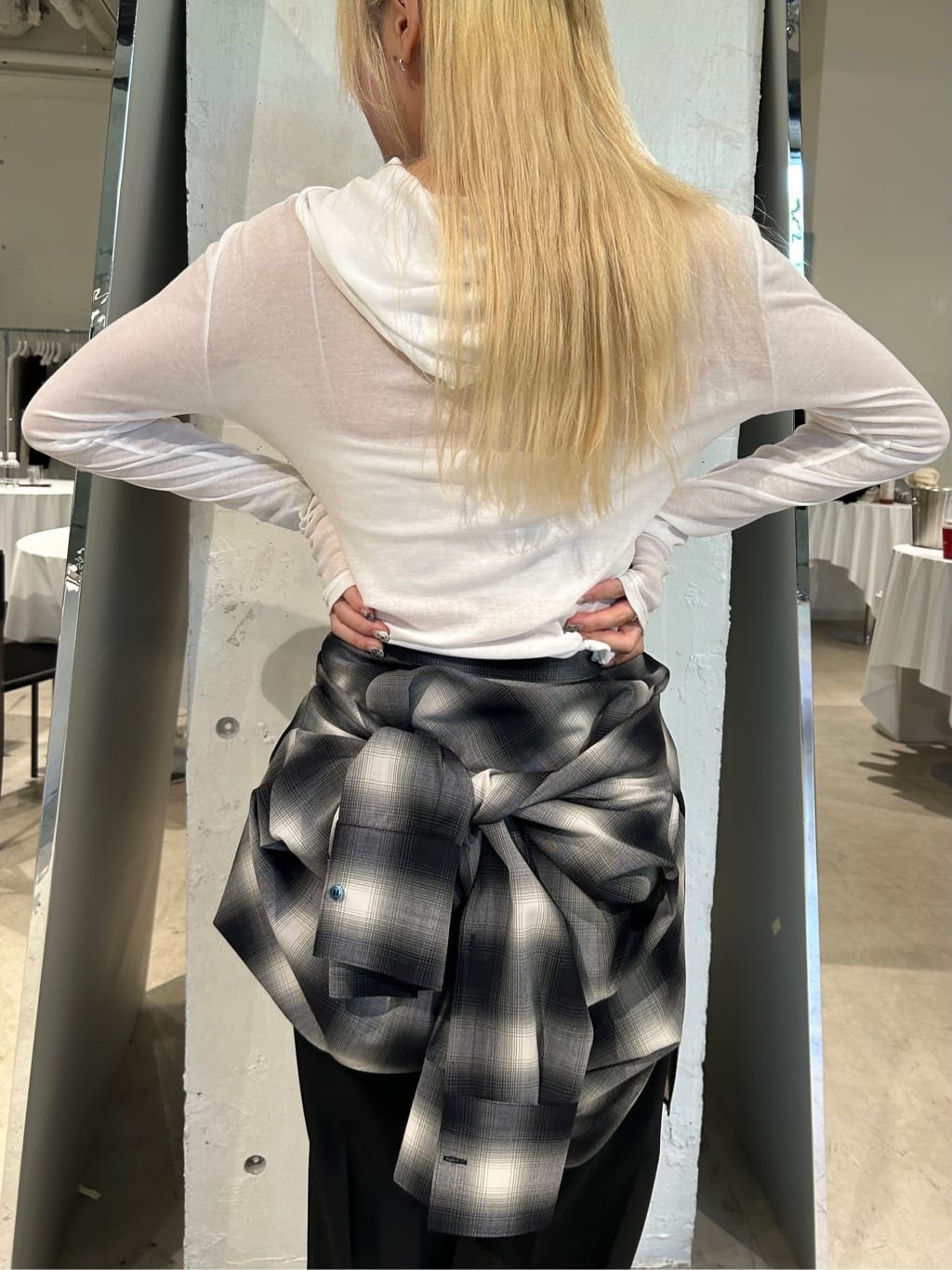 honoka Aさんの「CODE A｜shadow check over shirt」を使ったコーディネート