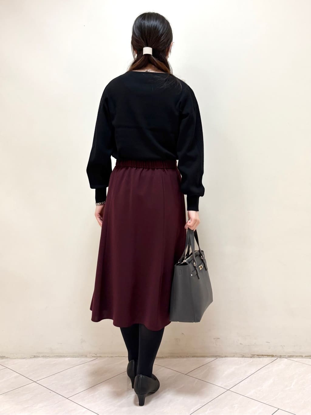 mikiさんの「Reflect｜【選べる6色／長く着られる◎】ボートネックニット」を使ったコーディネート