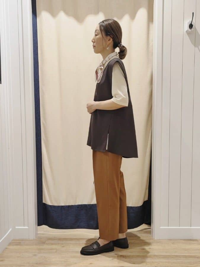 toyaさんの「Dessin｜【セットアップ可/洗える】サイドスリットVネックジレ」を使ったコーディネート