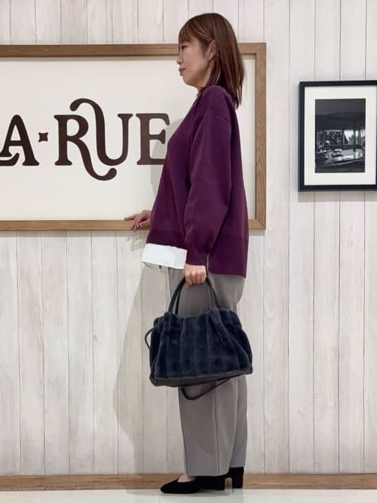 みきぽんさんの「SHOO･LA･RUE｜【洗濯機可/S-LL/高レビュー】上品シルエットで美しい イージーワイドパンツ」を使ったコーディネート