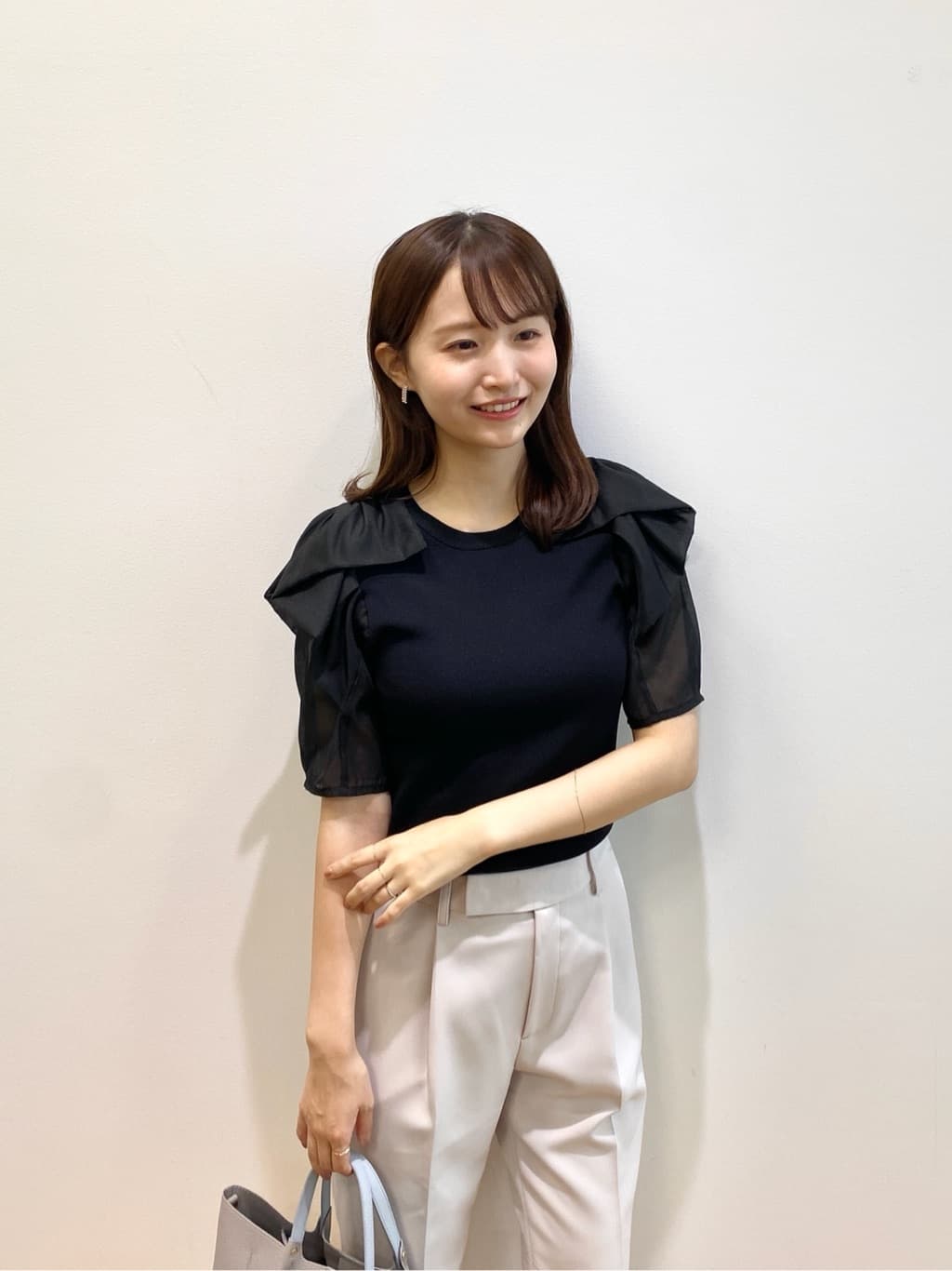 みさかさんの「index｜リボンスリーブドッキングニット【洗濯機洗い可／抗ピル】」を使ったコーディネート