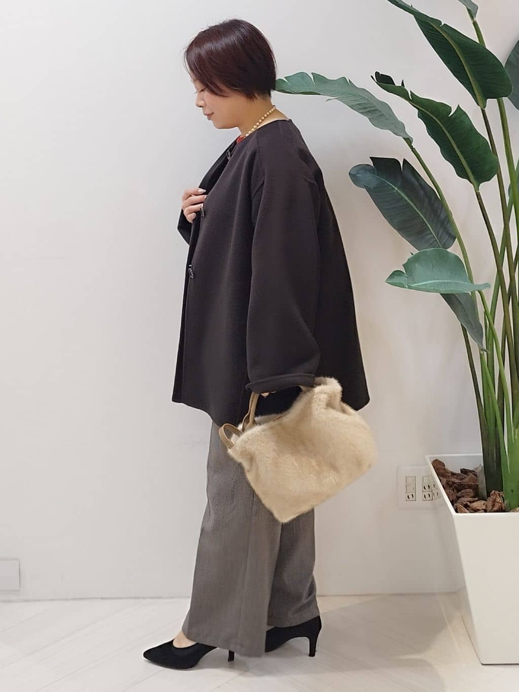 s u g iさんの「UNTITLED｜【ミディ丈/軽やか】セミラグランリバー コート」を使ったコーディネート