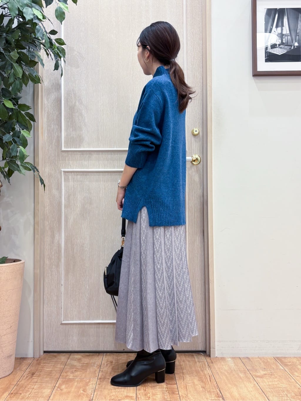 なみさんの「SHOO･LA･RUE｜【S-LL】ゆるシルエットな メランジタートルニット」を使ったコーディネート