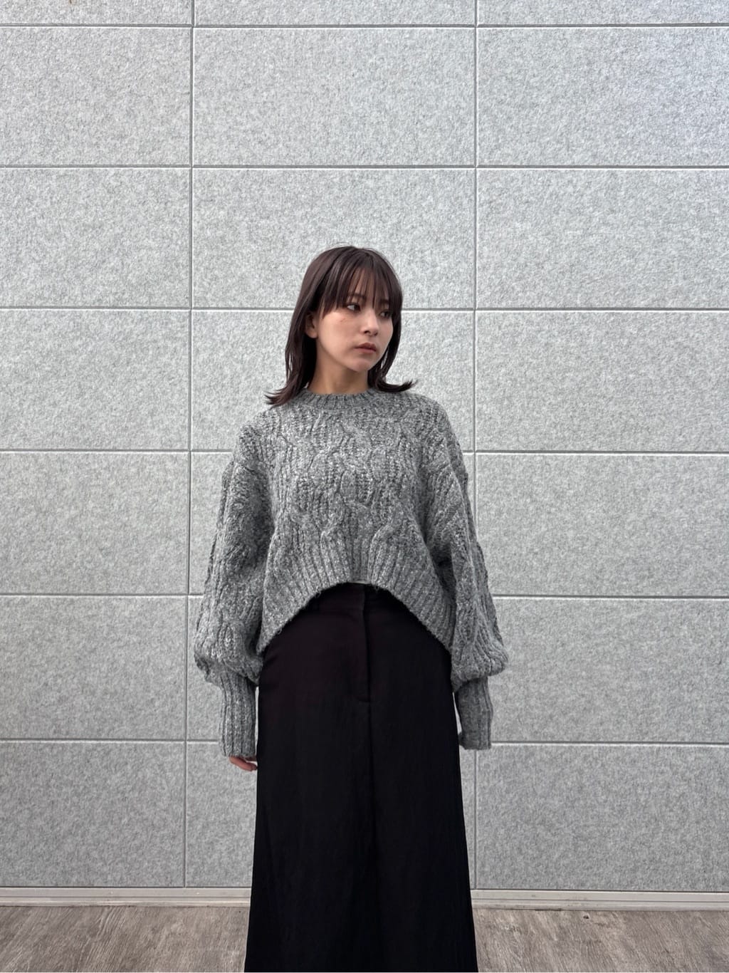 erikaさんの「INDIVI｜シャインツイルラップスカート」を使ったコーディネート