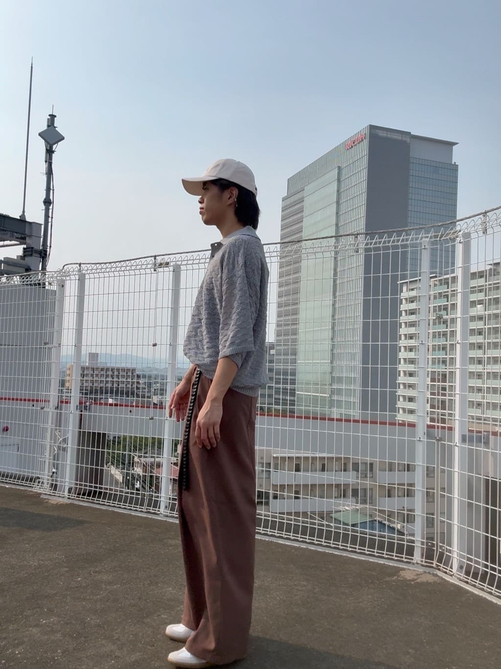 みつきさんの「TAKEO KIKUCHI｜ストローヤーンポロニット」を使ったコーディネート