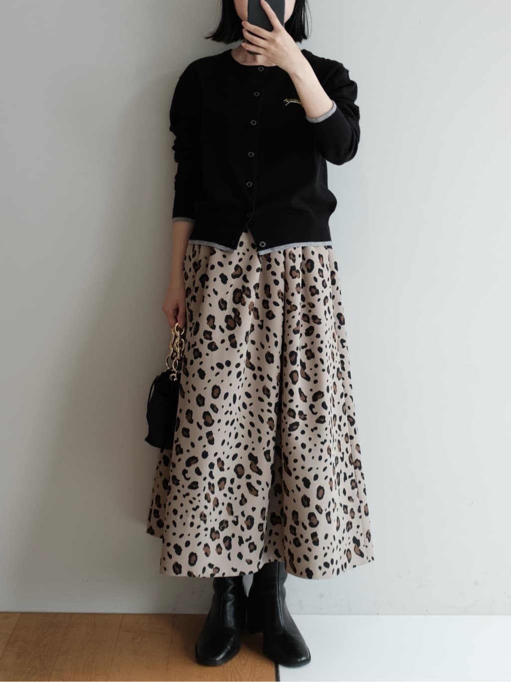 Kishimotoさんの「DRESSTERIOR｜◆ショートブーツ」を使ったコーディネート