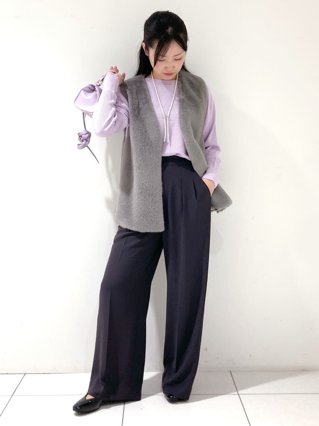 momokoさんの「INDIVI｜ミンク調フェイクファージレ」を使ったコーディネート