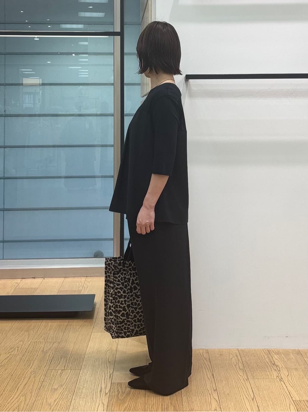 asamiさんの「INDIVI｜【セットアップ可能】ビスチェレイヤード風トップス」を使ったコーディネート