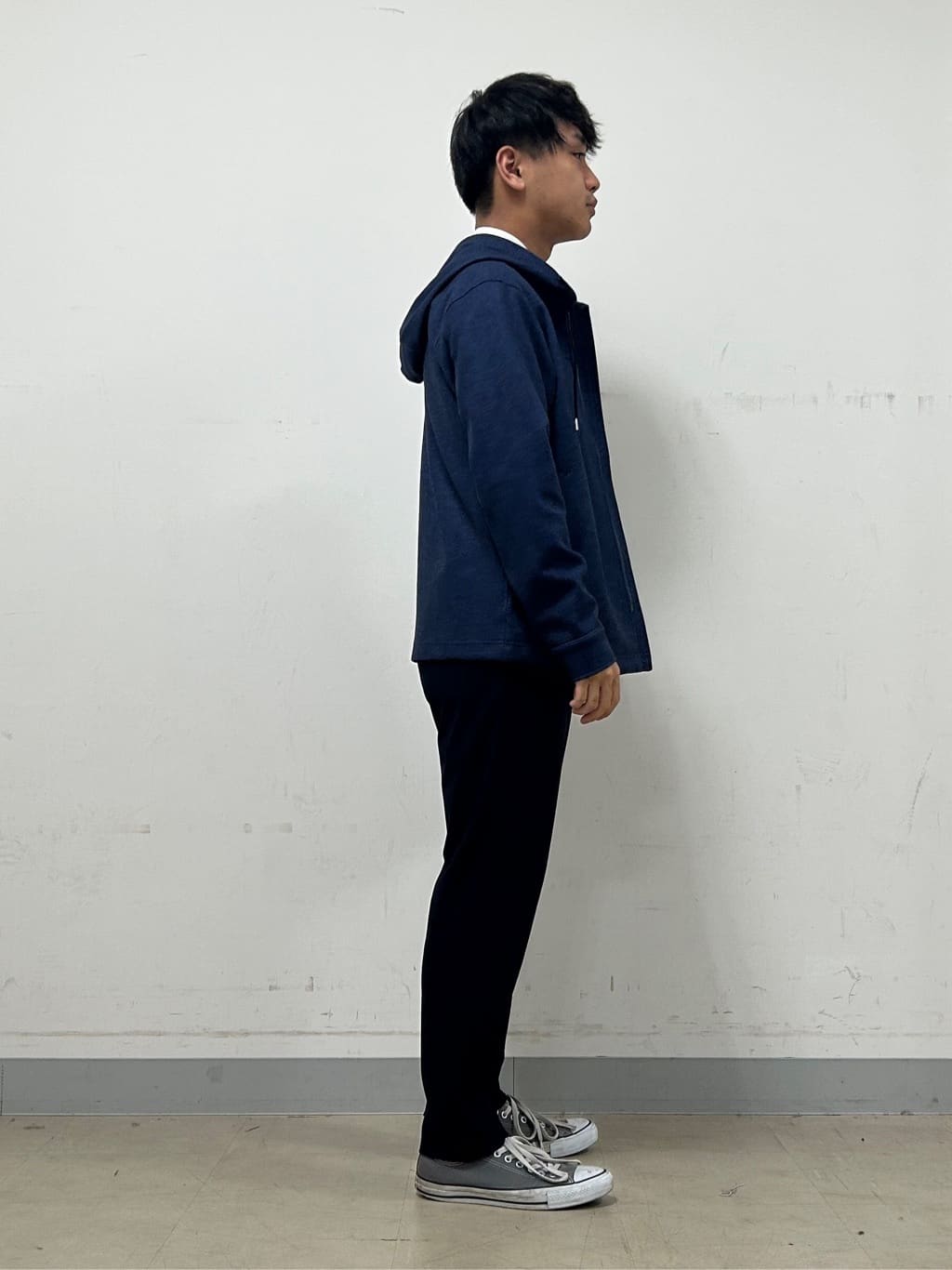 Hiroさんの「TAKEO KIKUCHI｜【JUST ONE LAYER】ダウンファブリックZIPパーカー」を使ったコーディネート