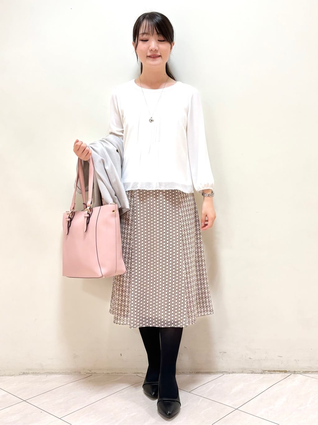 mikiさんの「Reflect｜【SS-4Lサイズ】ピンタック&times;スカラレースブラウス」を使ったコーディネート