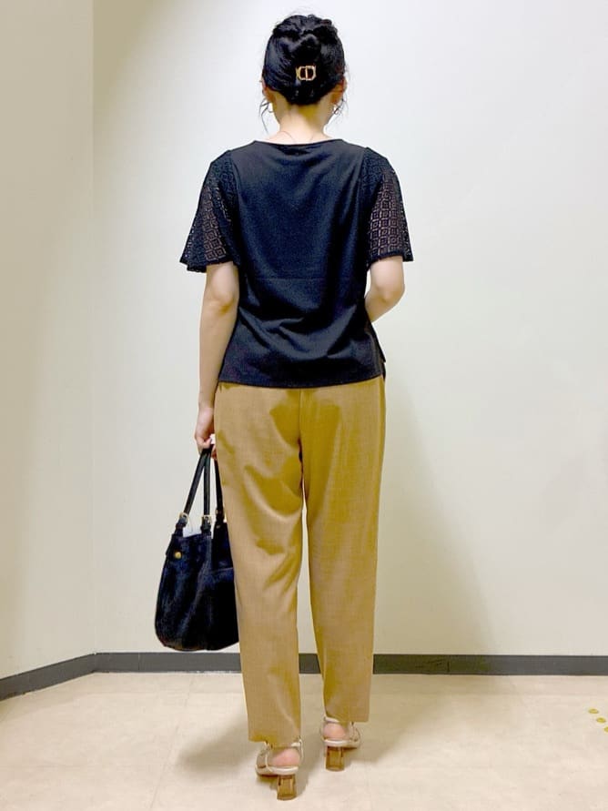  beni_gingerさんの「Reflect｜幾何レーススリーブプルオーバージャージ」を使ったコーディネート