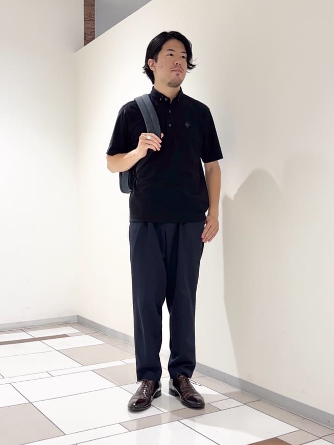 及川さんの「TAKEO KIKUCHI｜【COOL CITY WEAR】エアートール ポロシャツ /接触冷感・通気性」を使ったコーディネート