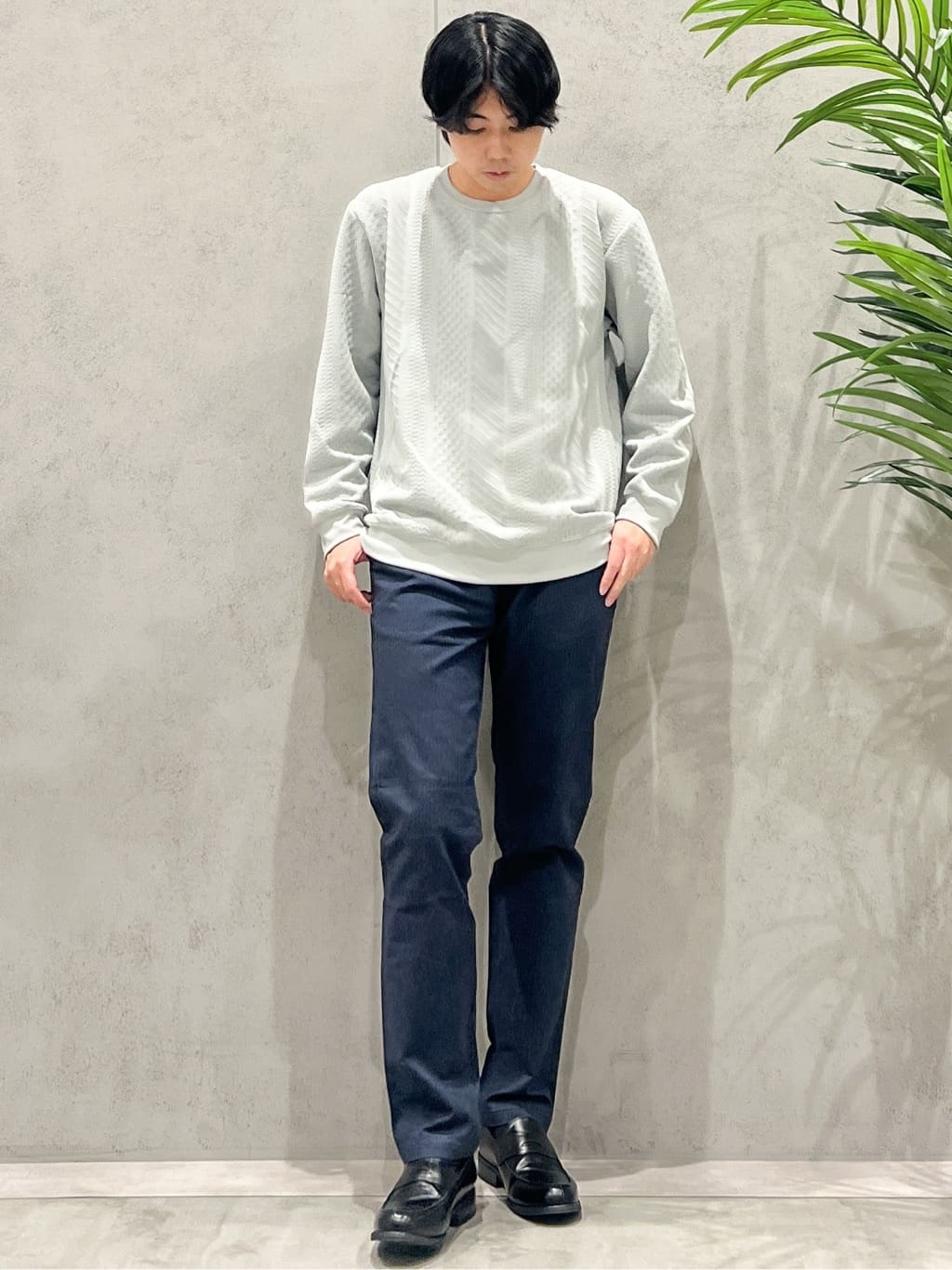 SHI-MAさんの「THE SHOP TK｜【無地に飽きた方へ】ふくれジャカードスウェット　洗濯機OK/6色展開/ユニセックスでおすすめ！」を使ったコーディネート