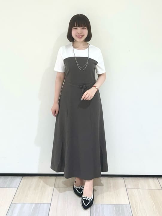Mitsukiさんの「UNTITLED｜【きれいめカジュアル/セミフレア】異素材ドッキングワンピース」を使ったコーディネート