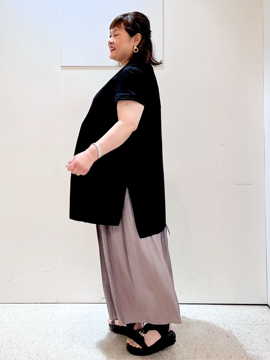 kimmyさんの「Reflect｜ドライタッチニットベスト」を使ったコーディネート