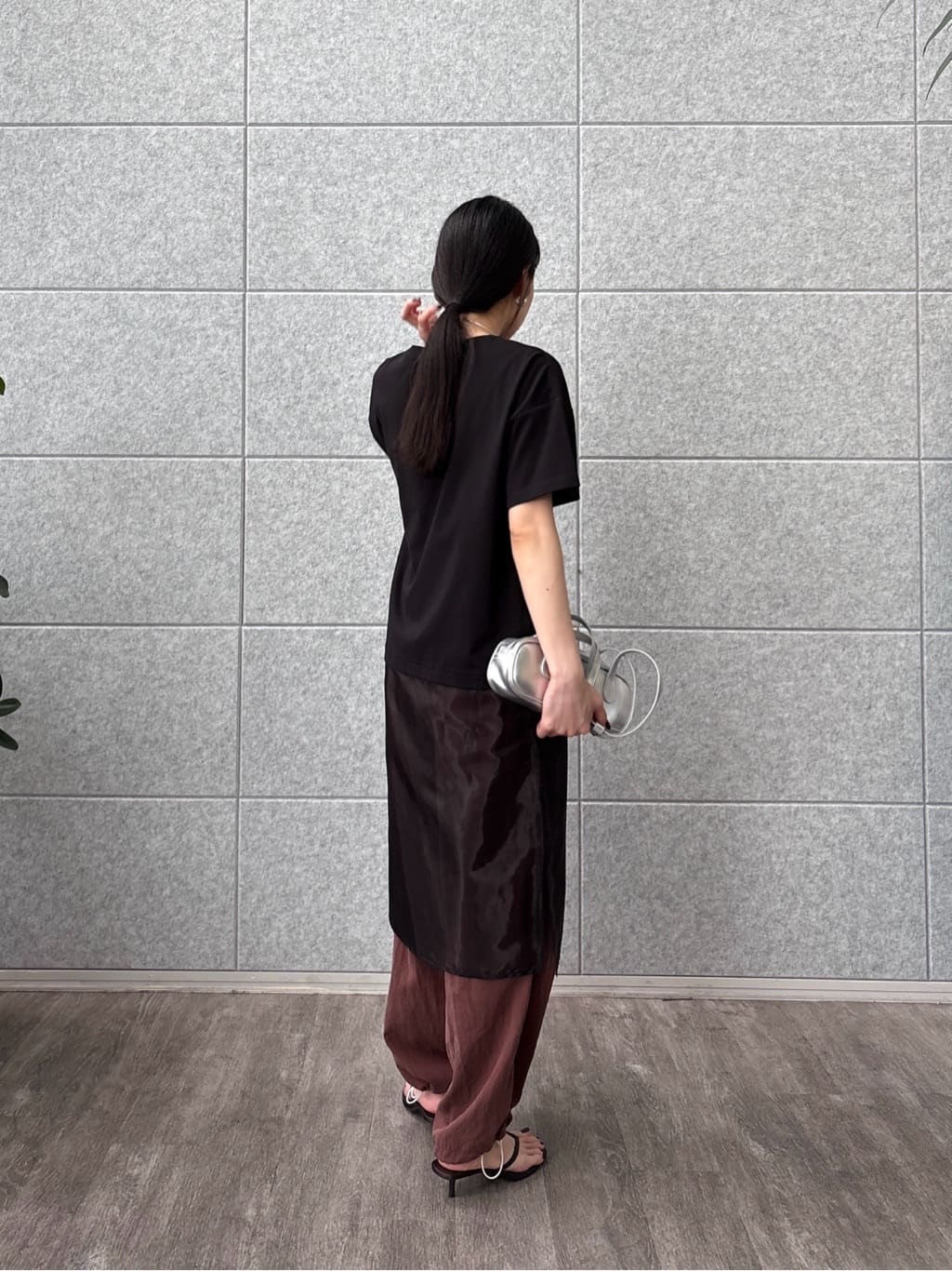 ひなさんの「INDIVI｜シアードッキングTシャツ」を使ったコーディネート