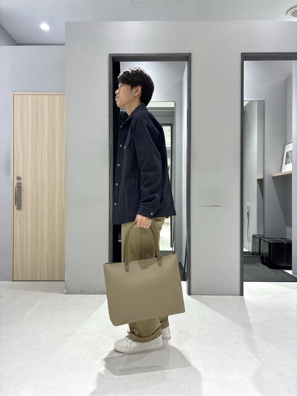 わいずみさんの「TAKEO KIKUCHI｜ストレッチ テーラードＴシャツ」を使ったコーディネート
