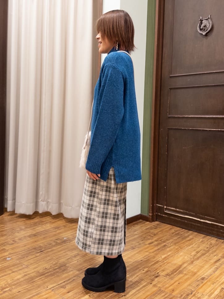 みかりん さんの「SHOO･LA･RUE｜【S-LL】ゆるシルエットな メランジタートルニット」を使ったコーディネート
