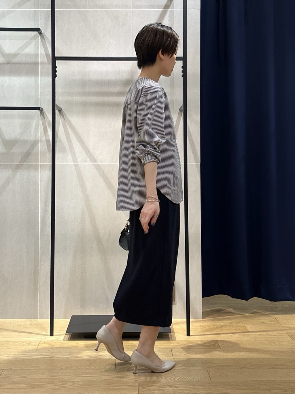 kanaeさんの「INDIVI｜【洗える】胸元タックフリル長袖ブラウス」を使ったコーディネート