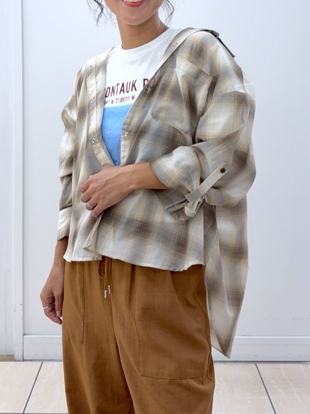 Osawaさんの「Dessin｜【洗える】シアーオンブレーチェックシャツ」を使ったコーディネート