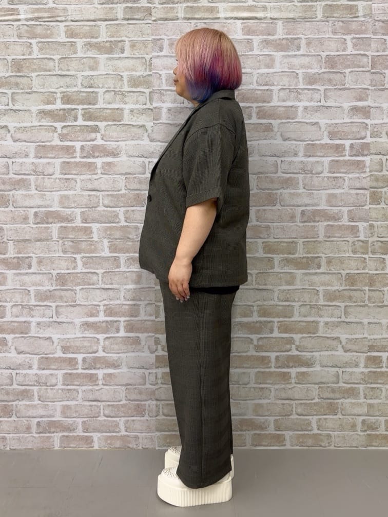 🦄ちゃんふくさんの「SHOO･LA･RUE｜【セットアップ可/洗濯後しわになりにくい】5分袖テーラードジャケット」を使ったコーディネート