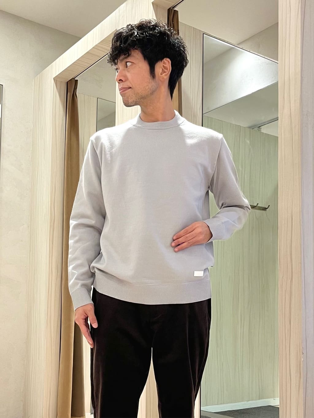 URAさんの「TAKEO KIKUCHI｜カシミヤブレンド ビーバー調チェスターコート」を使ったコーディネート