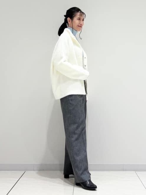 kayoさんの「INDIVI｜スタンドネック シャギーモールニット」を使ったコーディネート