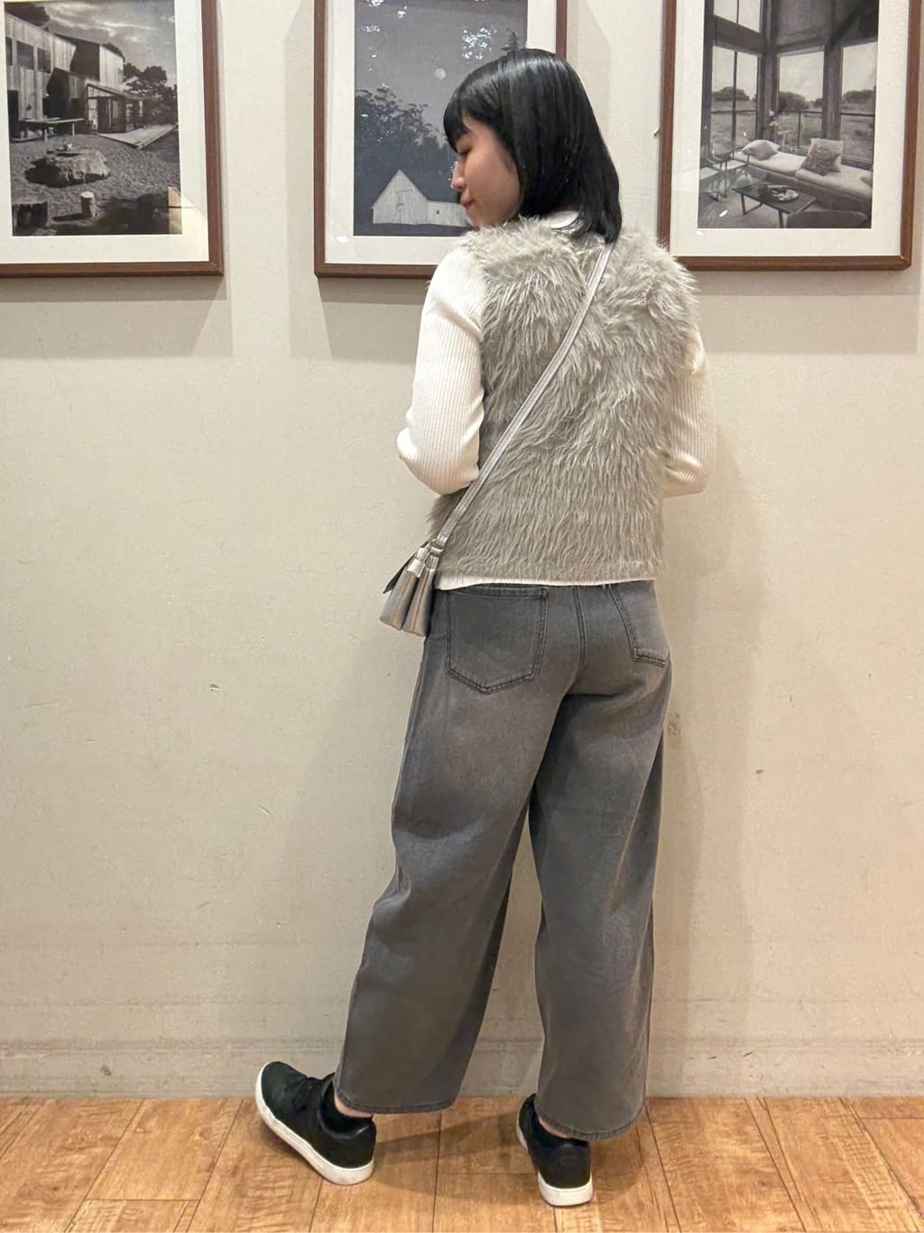 Tsuruさんの「SHOO･LA･RUE｜【S-LL】立体カーブデニムパンツ」を使ったコーディネート