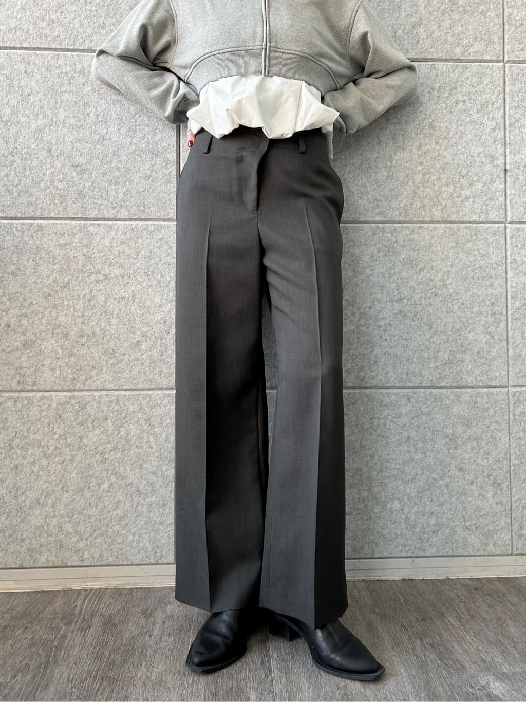 honoka Aさんの「CODE A｜short zip sweat」を使ったコーディネート