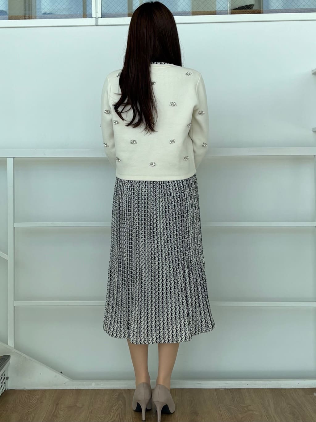sayaさんの「COUP DE CHANCE｜【リボン取り外し可】幾何柄プリーツワンピース」を使ったコーディネート
