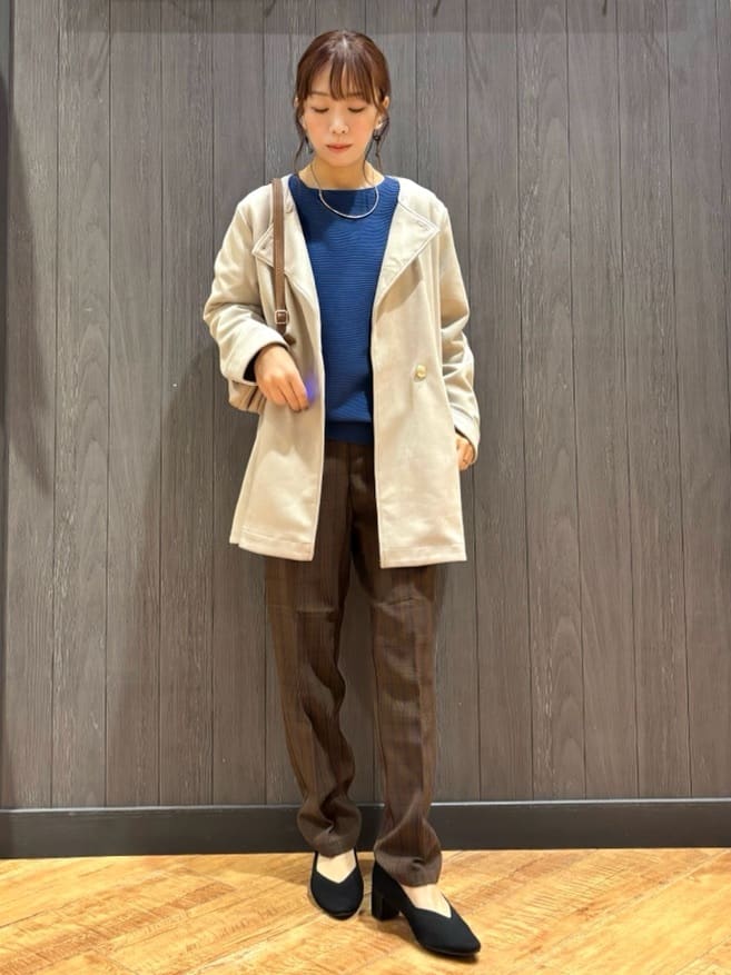 meiさんの「SHOO･LA･RUE｜【S-LL】上品さを纏う やわらかフェイクスエード ミドル丈ブルゾン」を使ったコーディネート