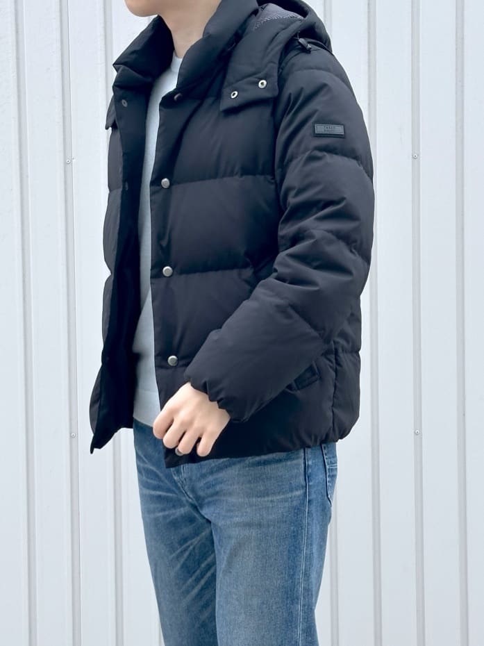 イッシーさんの「TAKEO KIKUCHI｜【袖取り外し可】デタッチャブル ダウンブルゾン」を使ったコーディネート