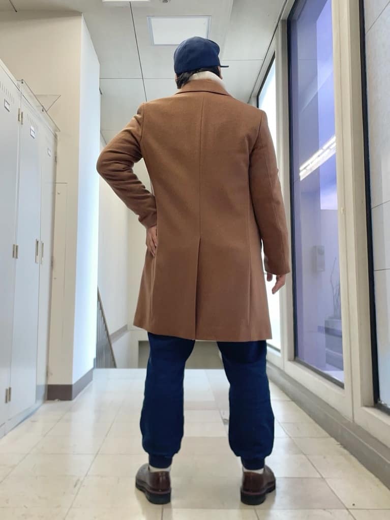MAKOTO AIさんの「TAKEO KIKUCHI｜カシミヤブレンド ビーバー調ステンカラーコート」を使ったコーディネート