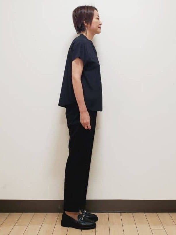 yuuさんの「Reflect｜【インナーに◎／すっきり見え！長め丈】タックデティールブラウス」を使ったコーディネート